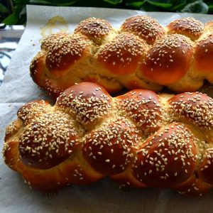 Challah roasted with sesame seeds